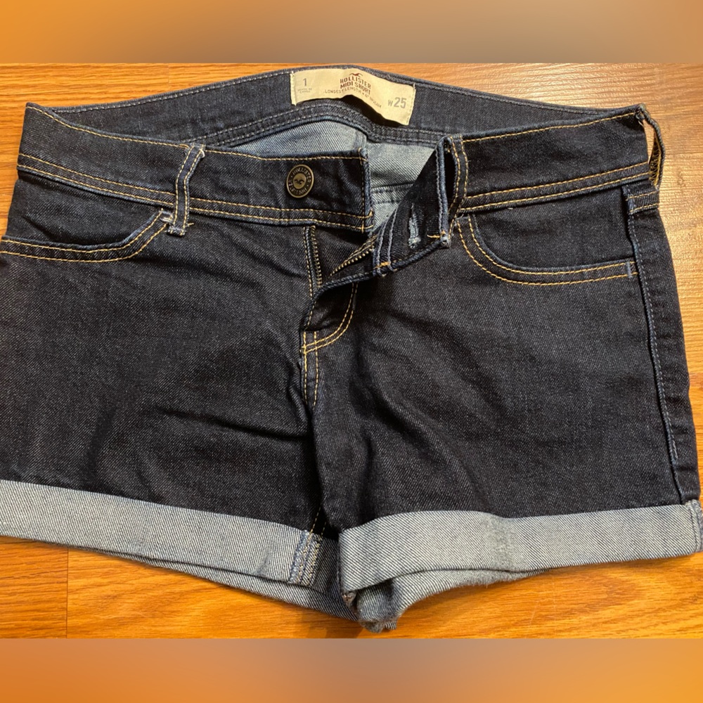Dark Wash Hollister Shorts Sz1